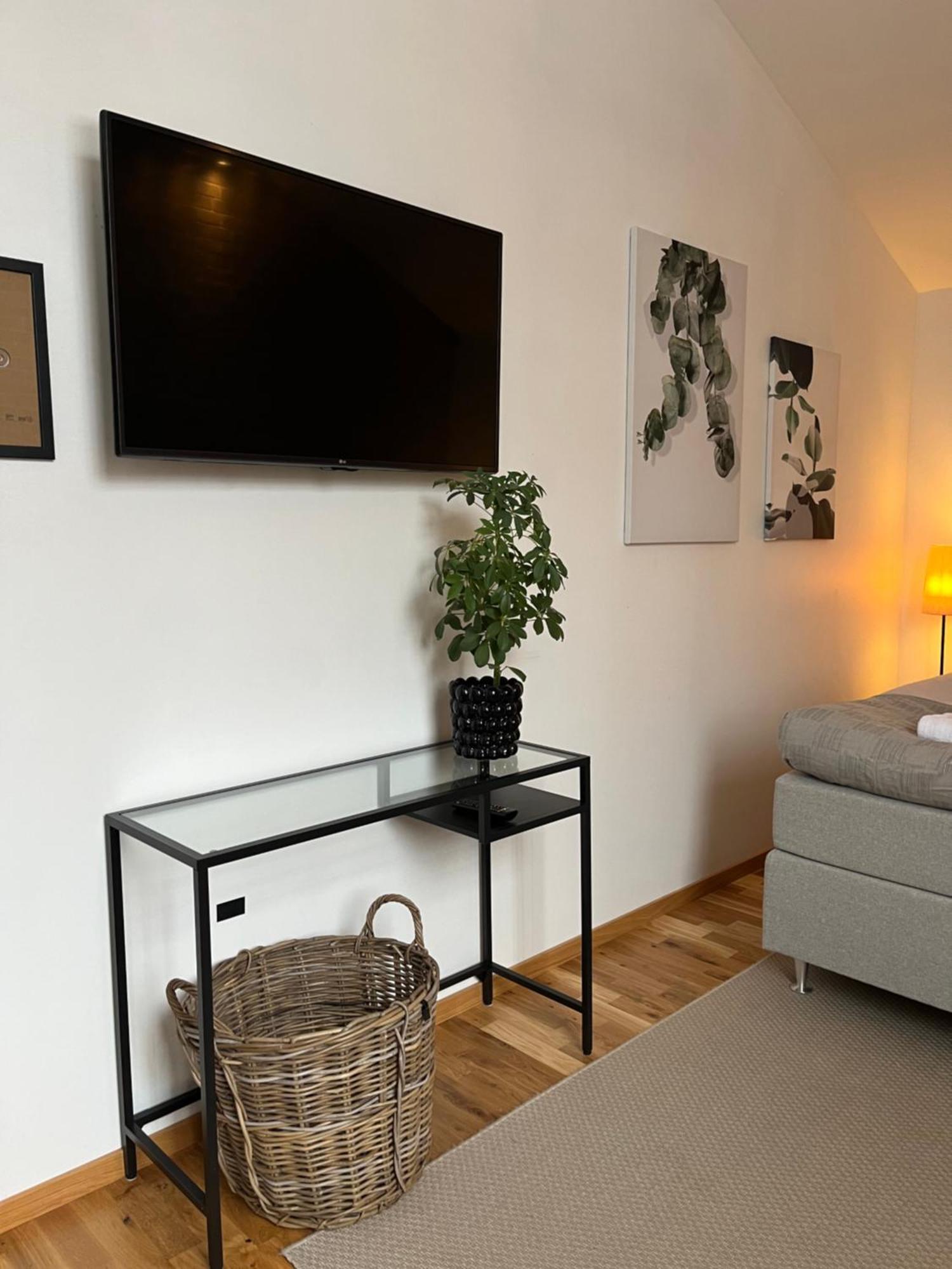 Spirit Bed & Breakfast Ekeby  ภายนอก รูปภาพ
