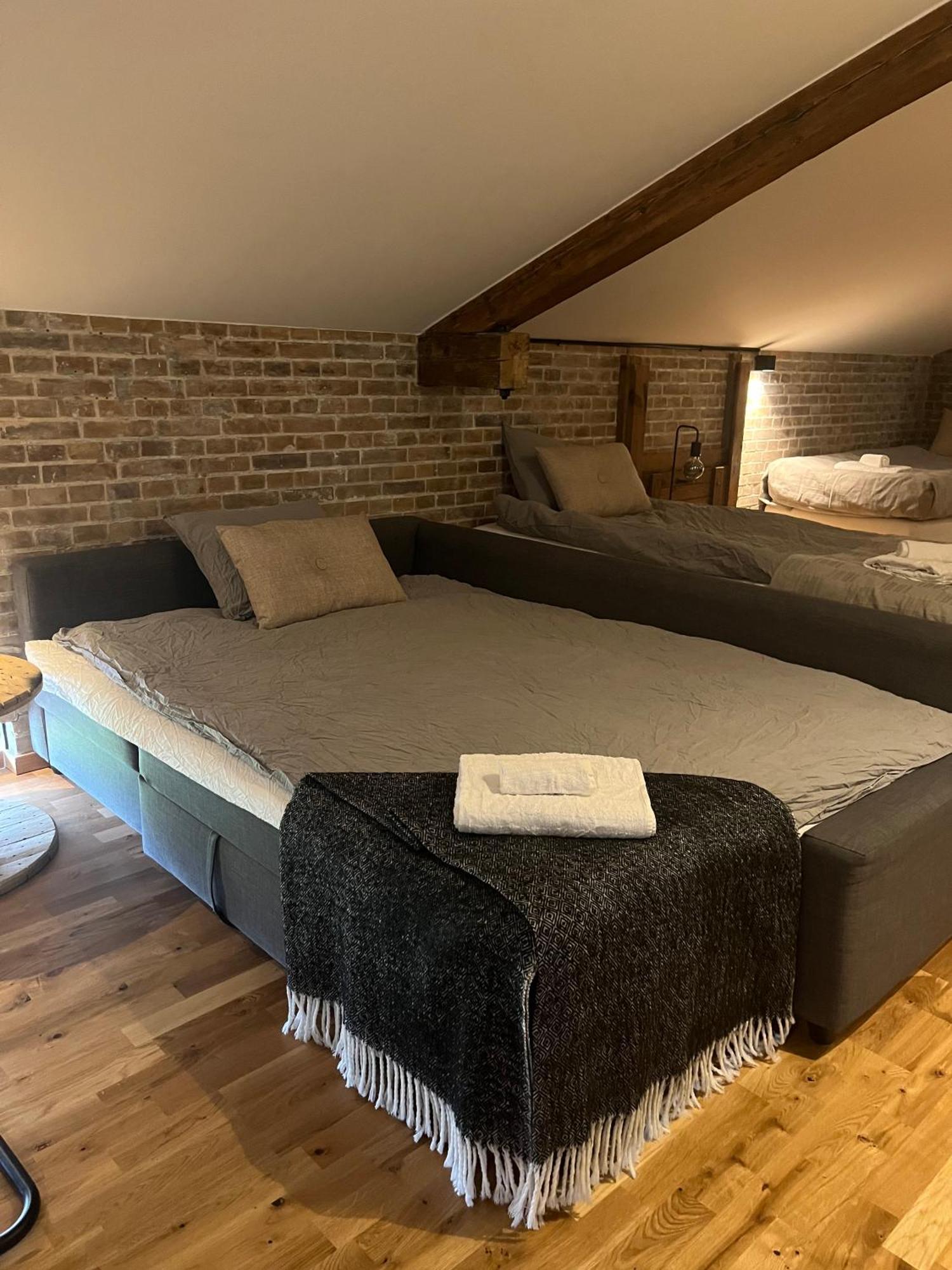 Spirit Bed & Breakfast Ekeby  ภายนอก รูปภาพ